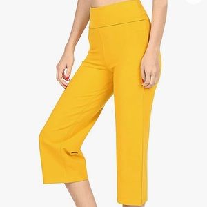 2 Victoria’s Secret Yoga pants